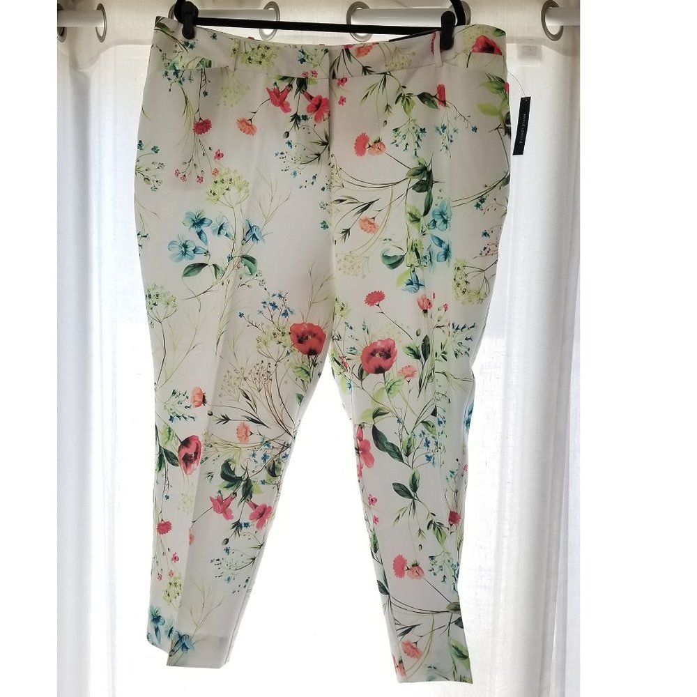 Worthington Slim Fit Ankle Pant White Floral 20W
